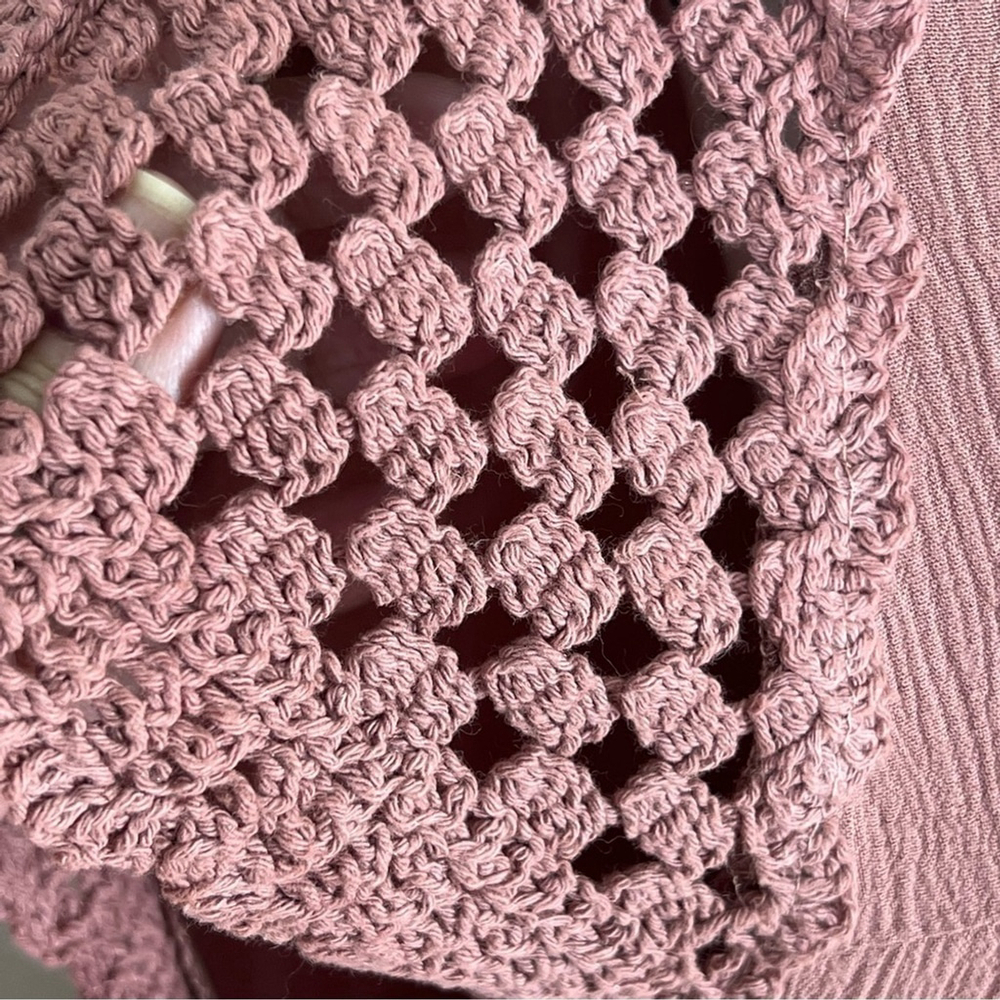 Davi & Dani Tiered Shift Dress Small Mauve Crochet Boho Flowy Summer Crinkle NWT - Picture 6 of 12